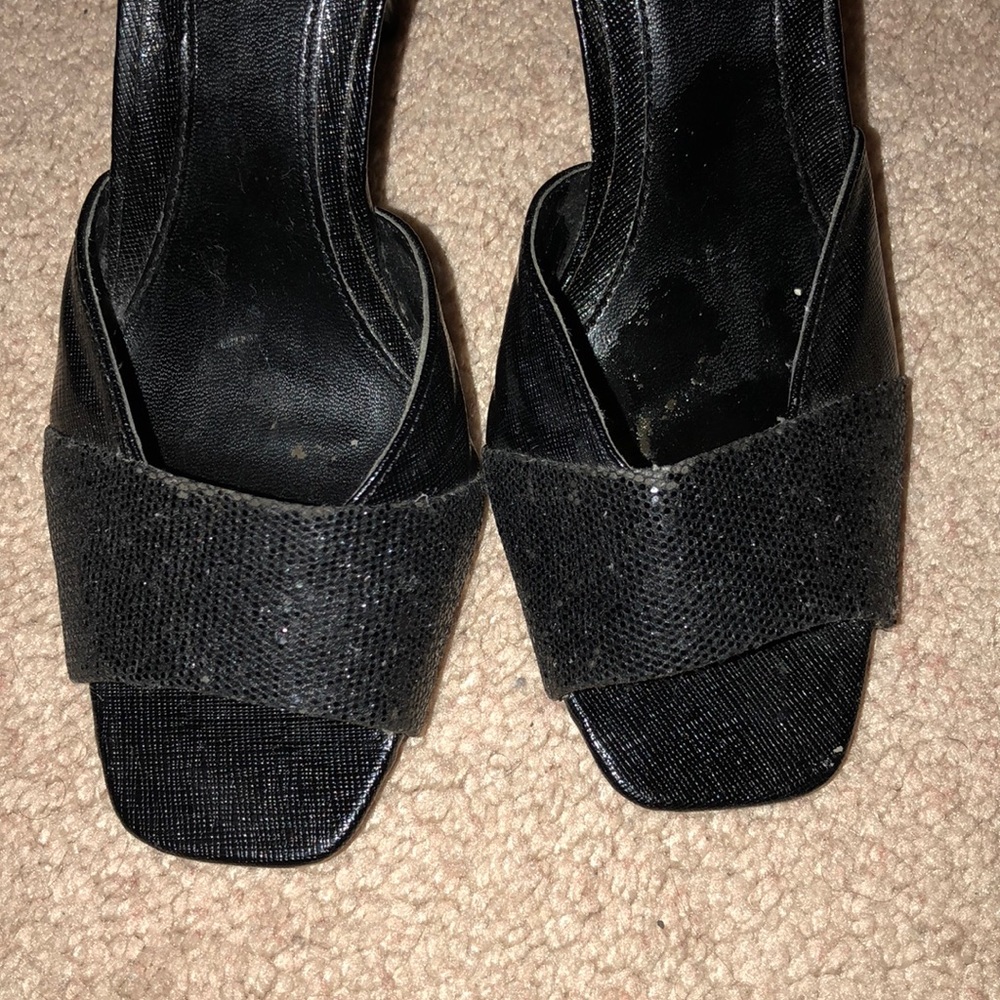 Sandals - Picture 6 of 7